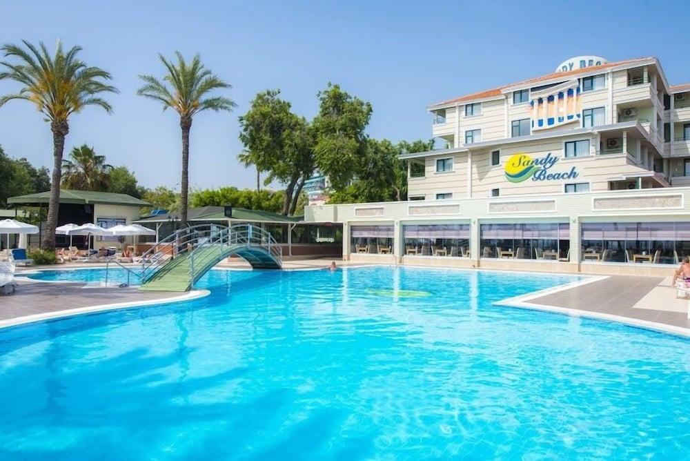 Sandy Hotel 4*