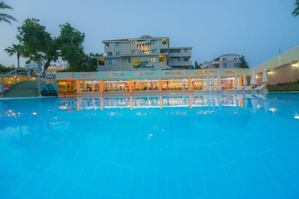 Otel Sandy